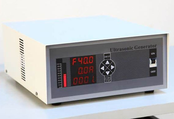 qualidade  20 Khz Ultrasonic Cleaner Generator Single Or Multi Frequency Fábrica